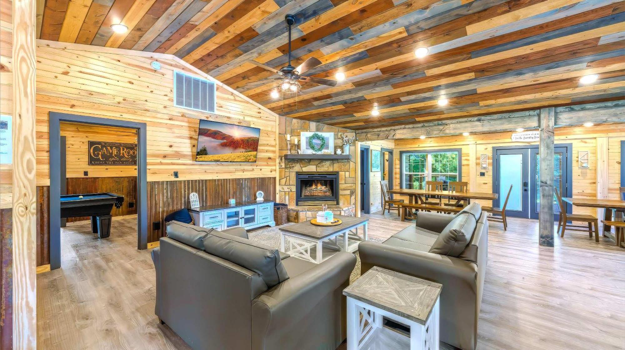 Poolside At Autumn Woods - Pool, Theater, Fireplace, Firepit, Arcade Sevierville Exterior photo