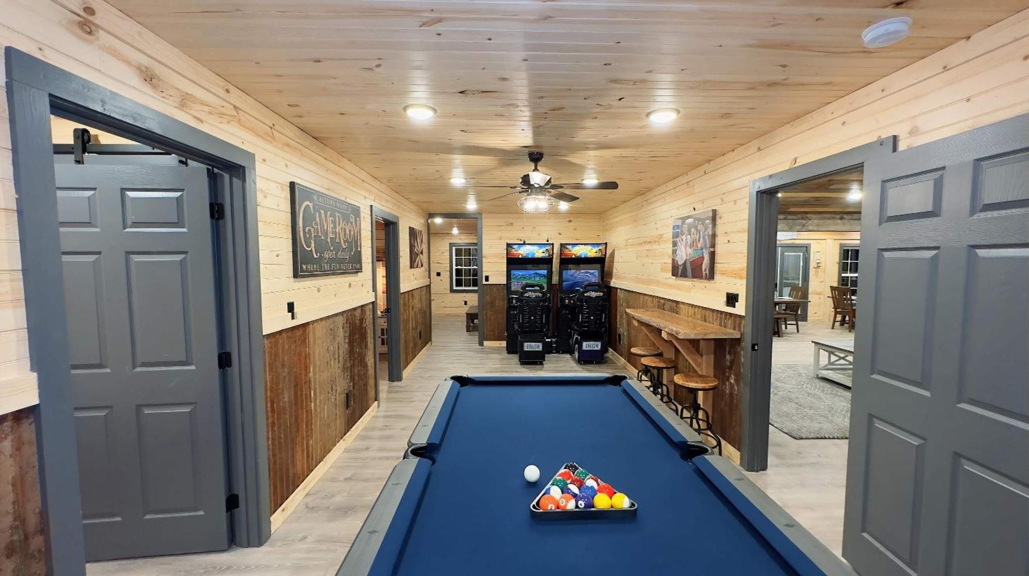 Poolside At Autumn Woods - Pool, Theater, Fireplace, Firepit, Arcade Sevierville Exterior photo